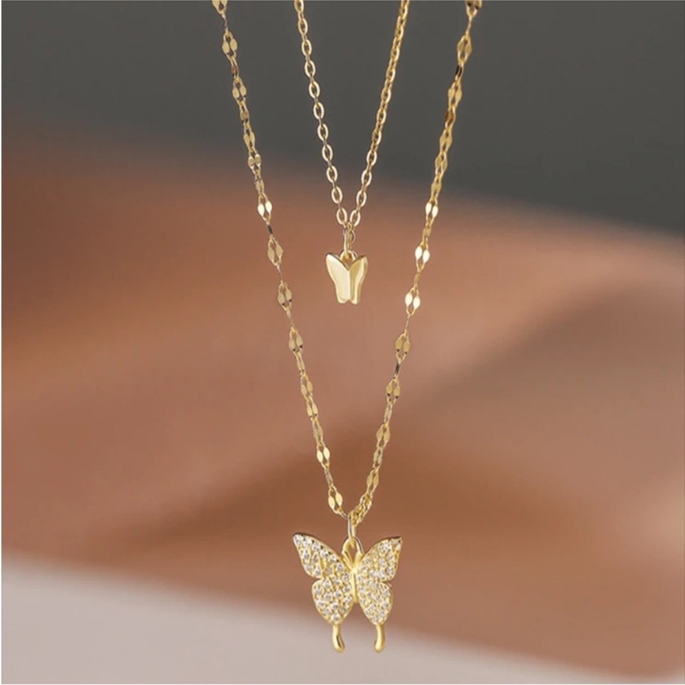 Gold butterfly necklace